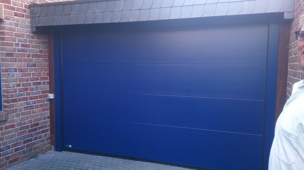 Sliding image